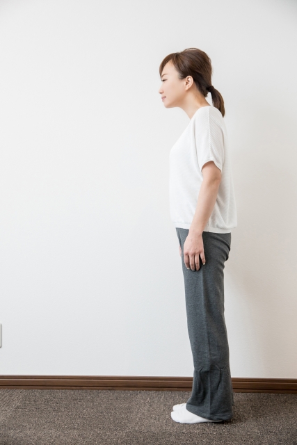 猫背・巻き肩は足首から!根本改善のパーソナルジムenbodyの画像